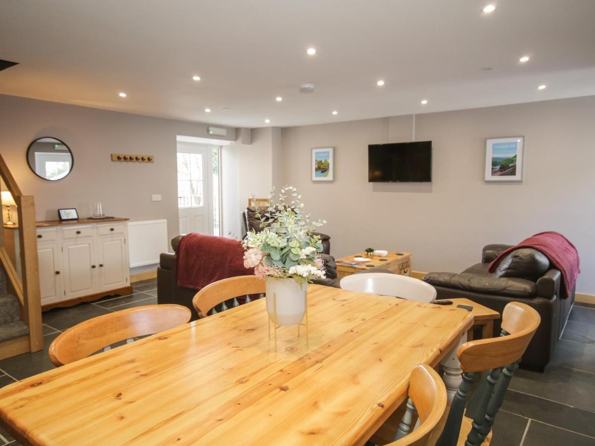 Sun Trevor Barn 2 Villa Llangollen Ngoại thất bức ảnh