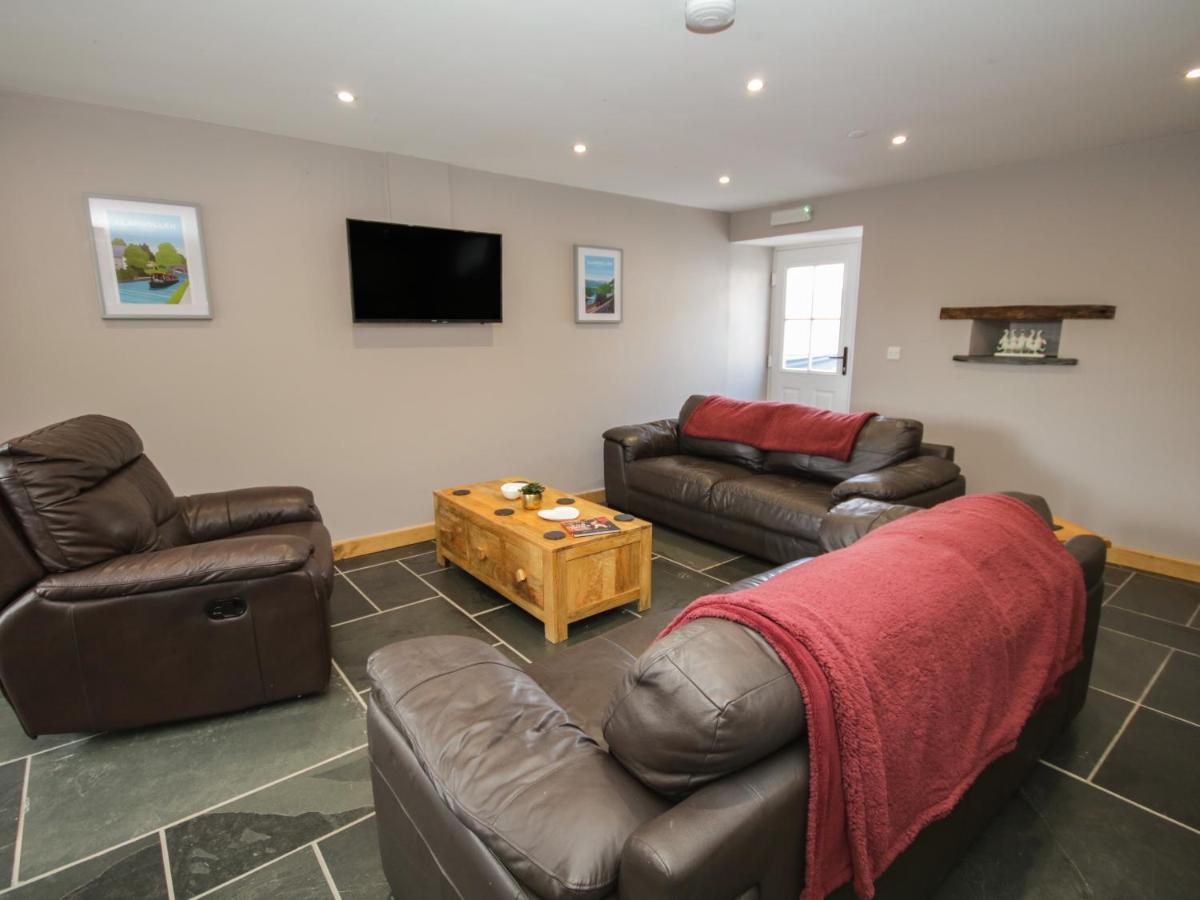 Sun Trevor Barn 2 Villa Llangollen Ngoại thất bức ảnh